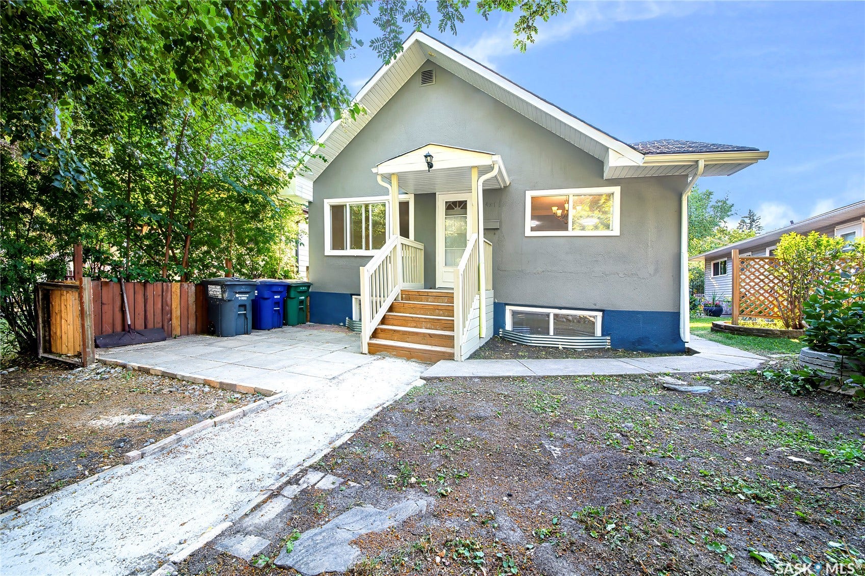 451 R Avenue S, Saskatoon SK S7M 2Z4