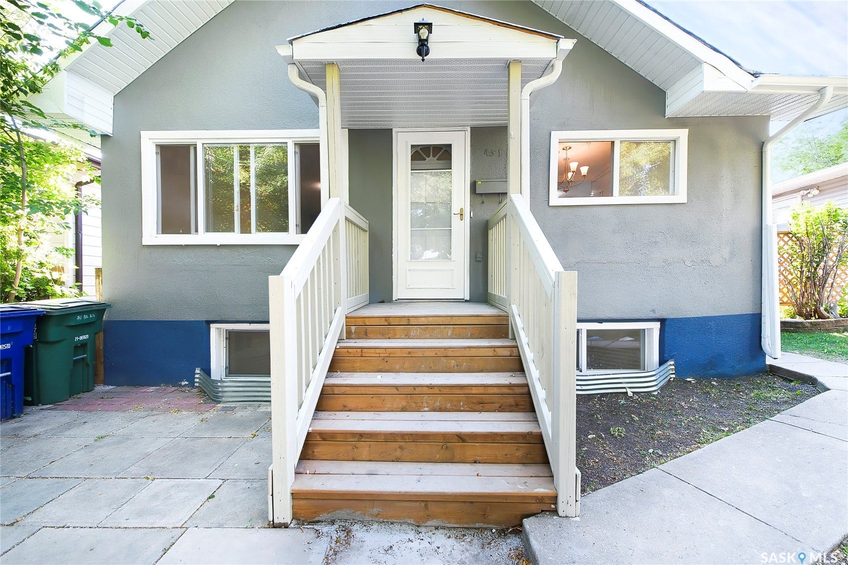 451 R Avenue S, Saskatoon SK S7M 2Z4