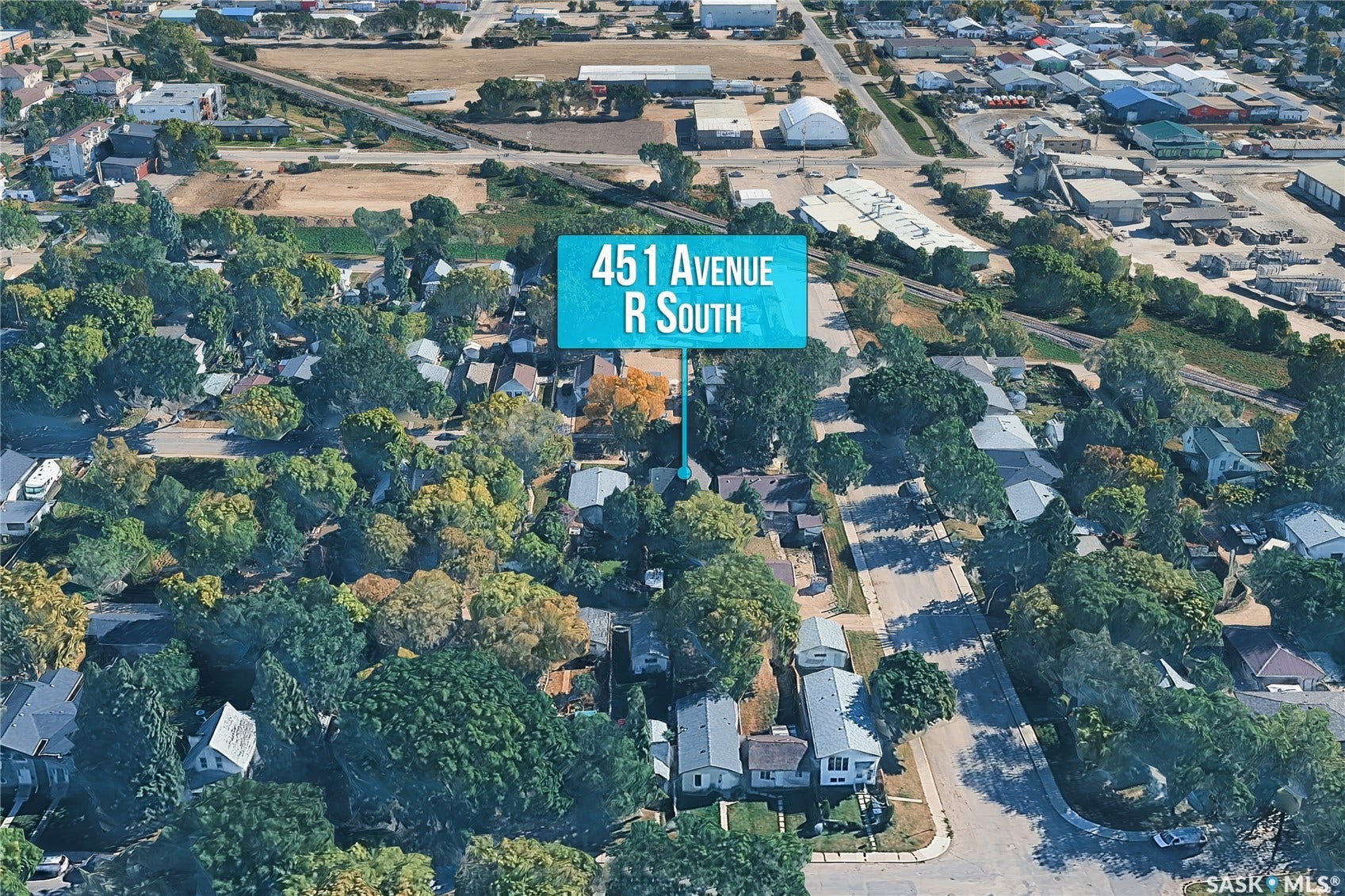 451 R Avenue S, Saskatoon SK S7M 2Z4