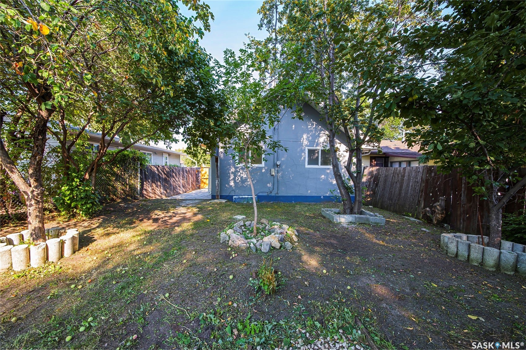 451 R Avenue S, Saskatoon SK S7M 2Z4