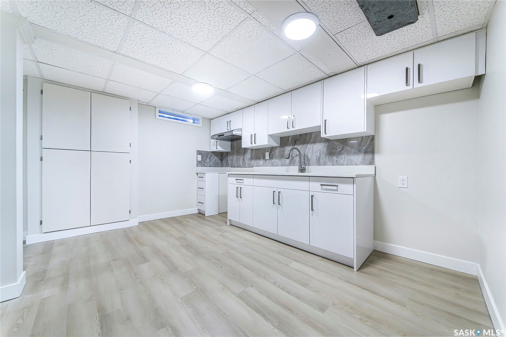 451 R Avenue S, Saskatoon SK S7M 2Z4