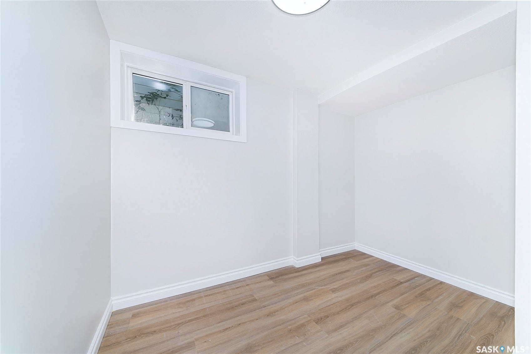 451 R Avenue S, Saskatoon SK S7M 2Z4