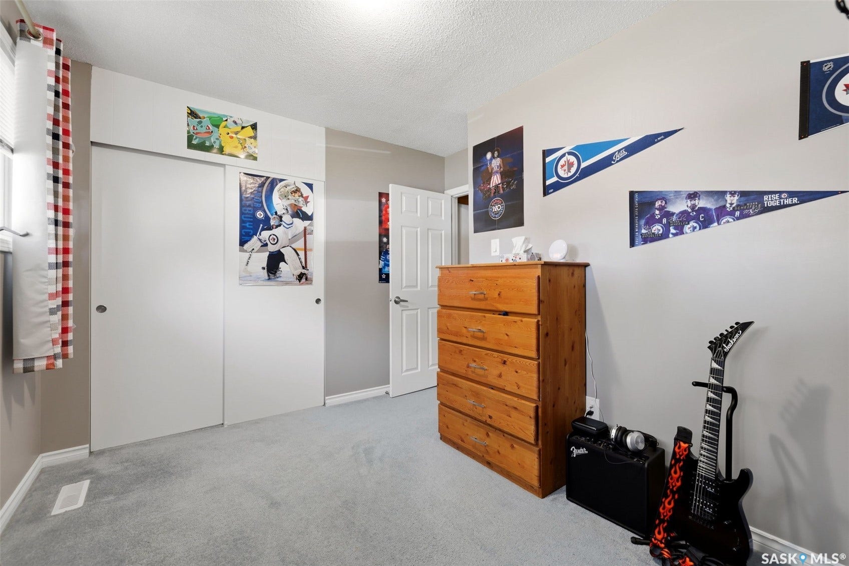 111 Elmview Road, Regina SK S4R 0B5