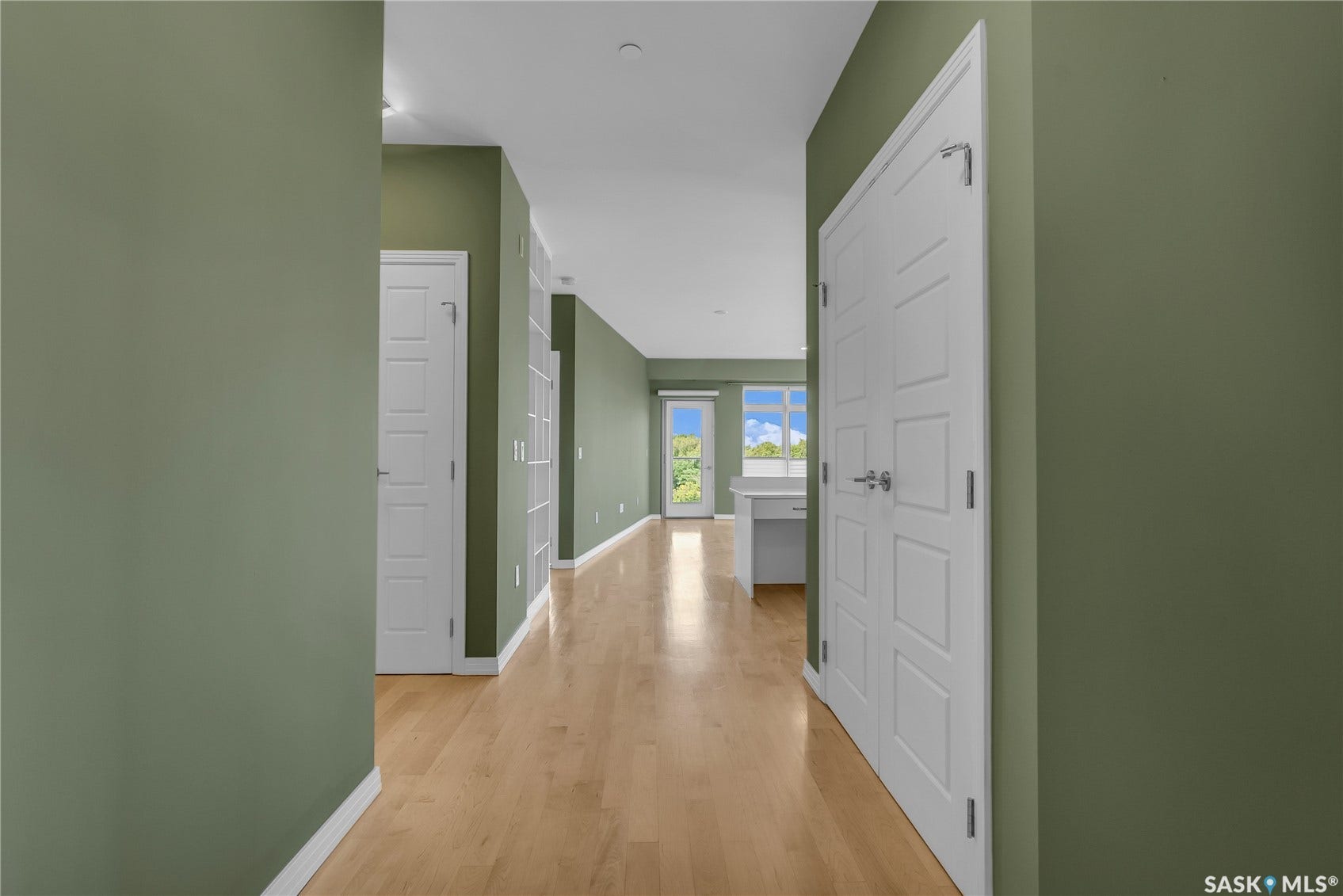 922 Broadway Avenue, #501, Saskatoon SK S7N 1B7