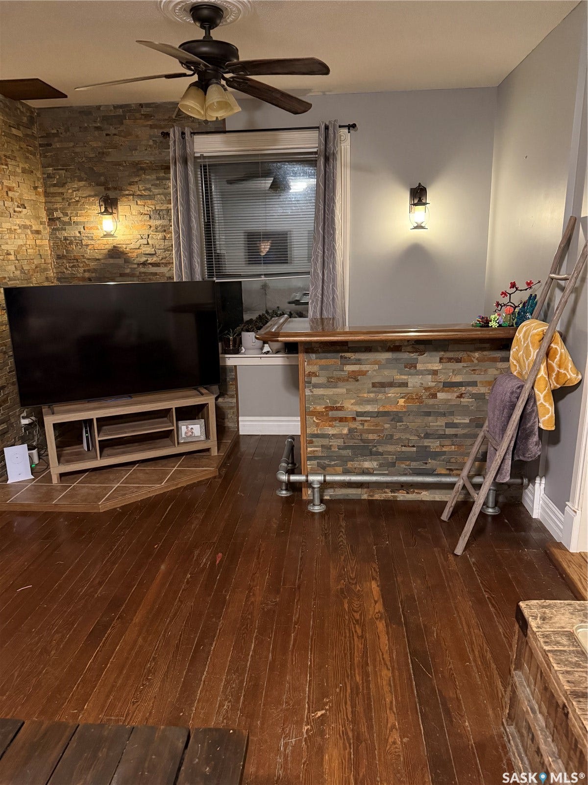323 3rd Avenue, Wapella SK S0G 4Z0
