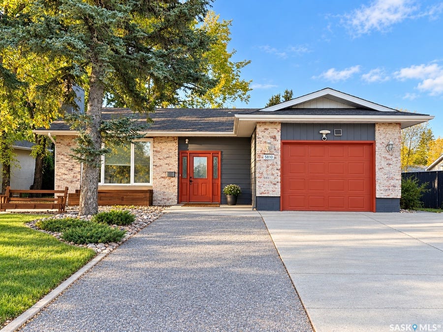 Property photo for 5810 Sherwood Drive, Regina SK