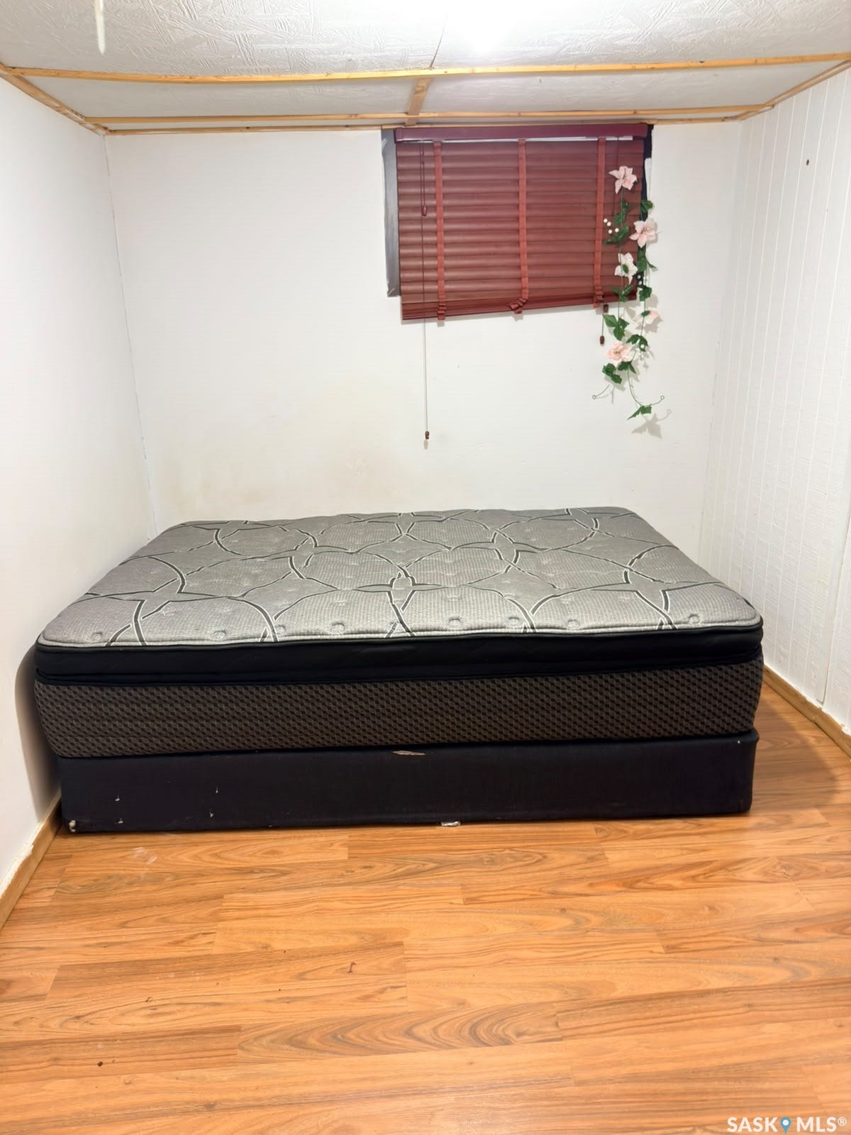 Wood-finish flooring
