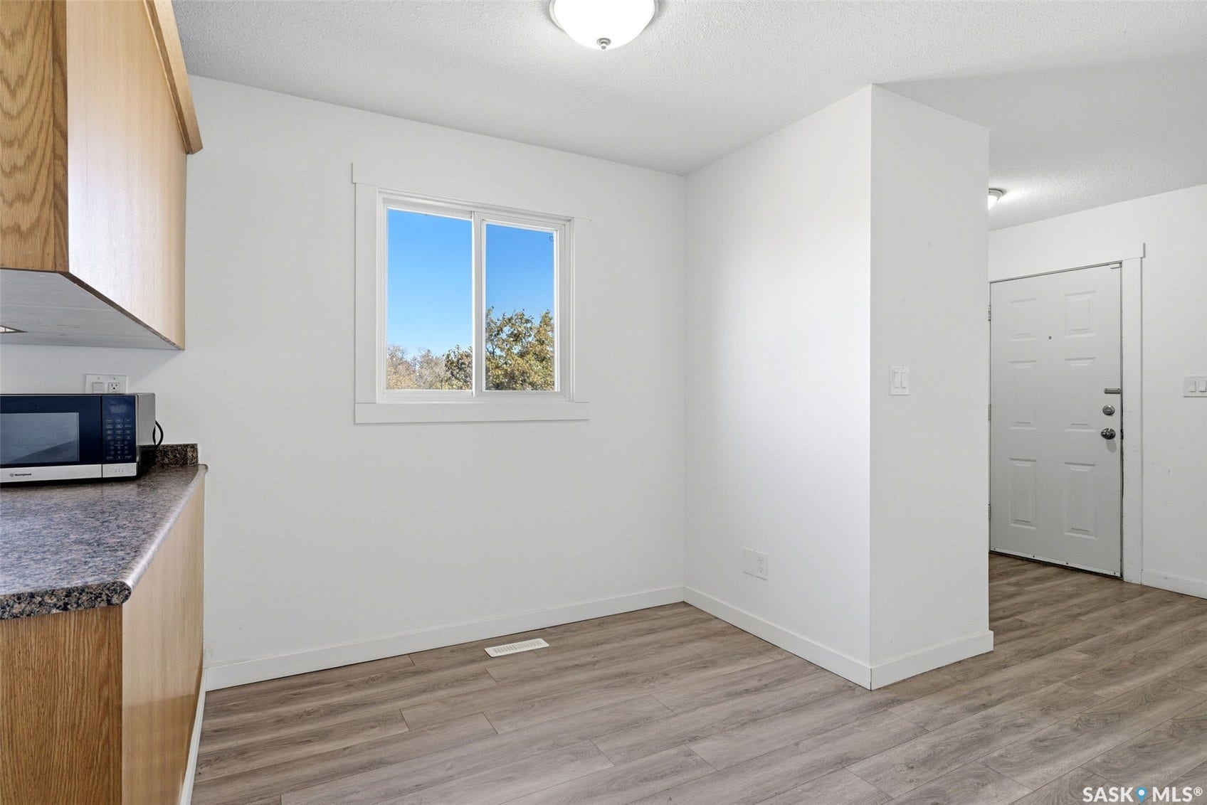 1502 Grosvenor Street, Regina SK S4N 4C6