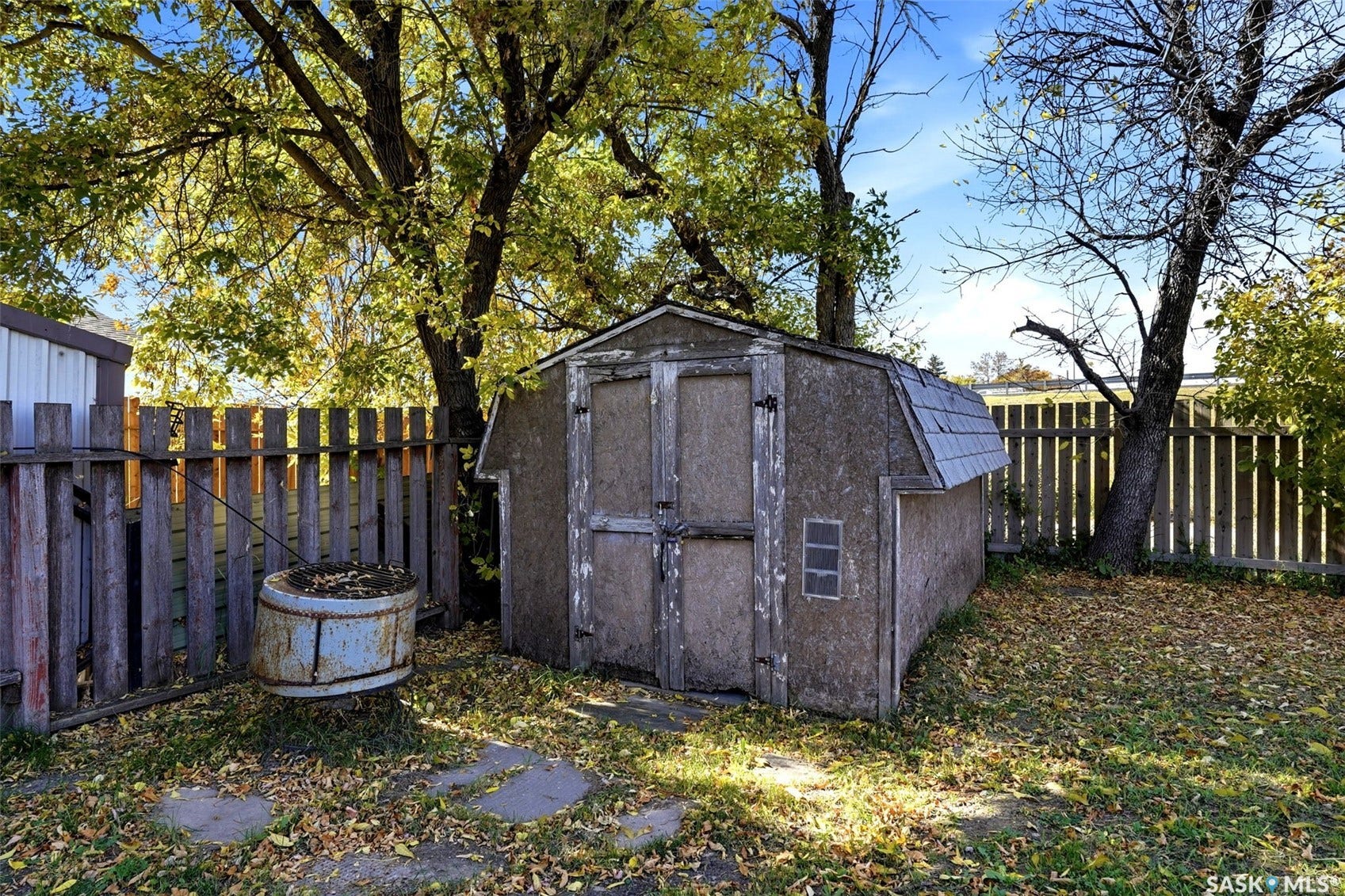 1502 Grosvenor Street, Regina SK S4N 4C6