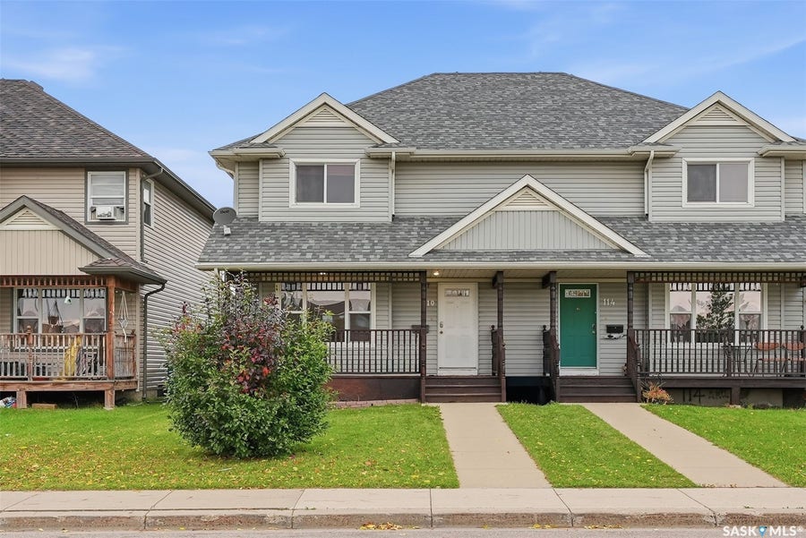 Property photo for 110 East Hampton Boulevard, Saskatoon SK