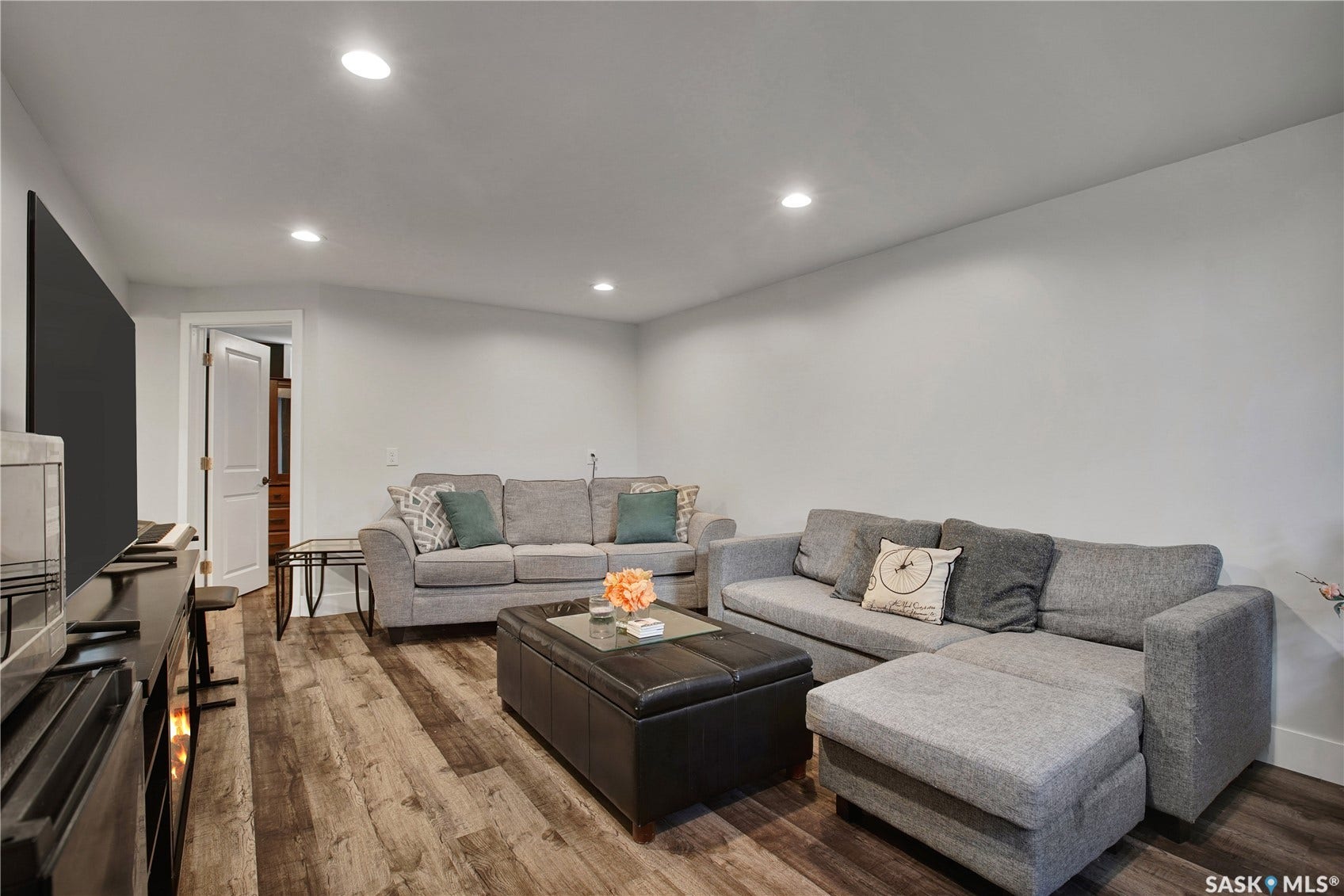 1014 5th Street, Rosthern SK S0K 3R0