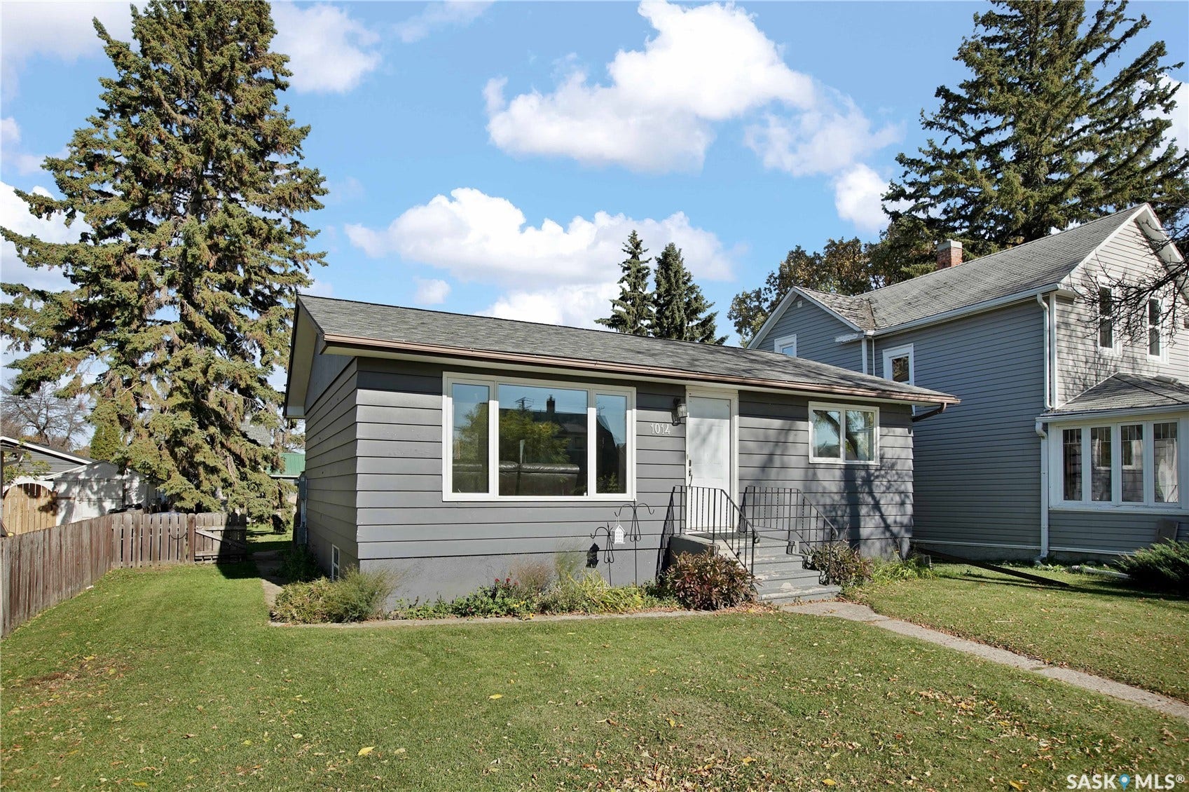1014 5th Street, Rosthern SK S0K 3R0