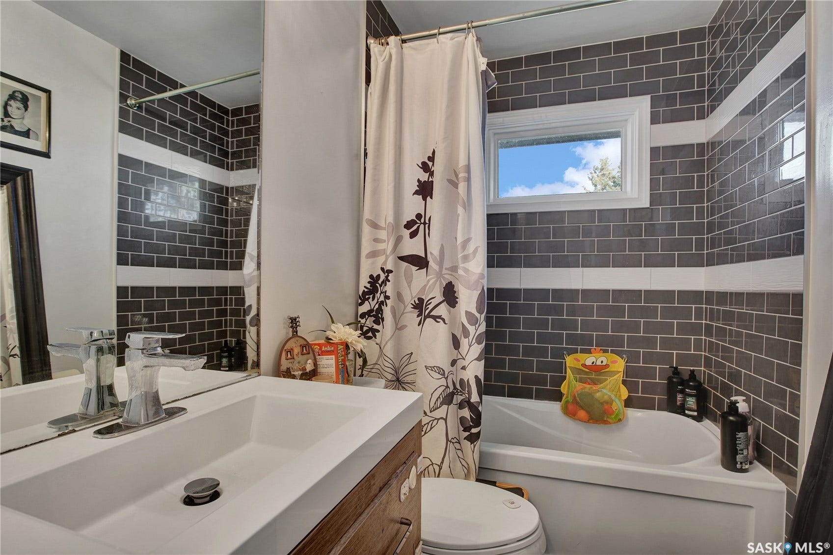 1014 5th Street, Rosthern SK S0K 3R0