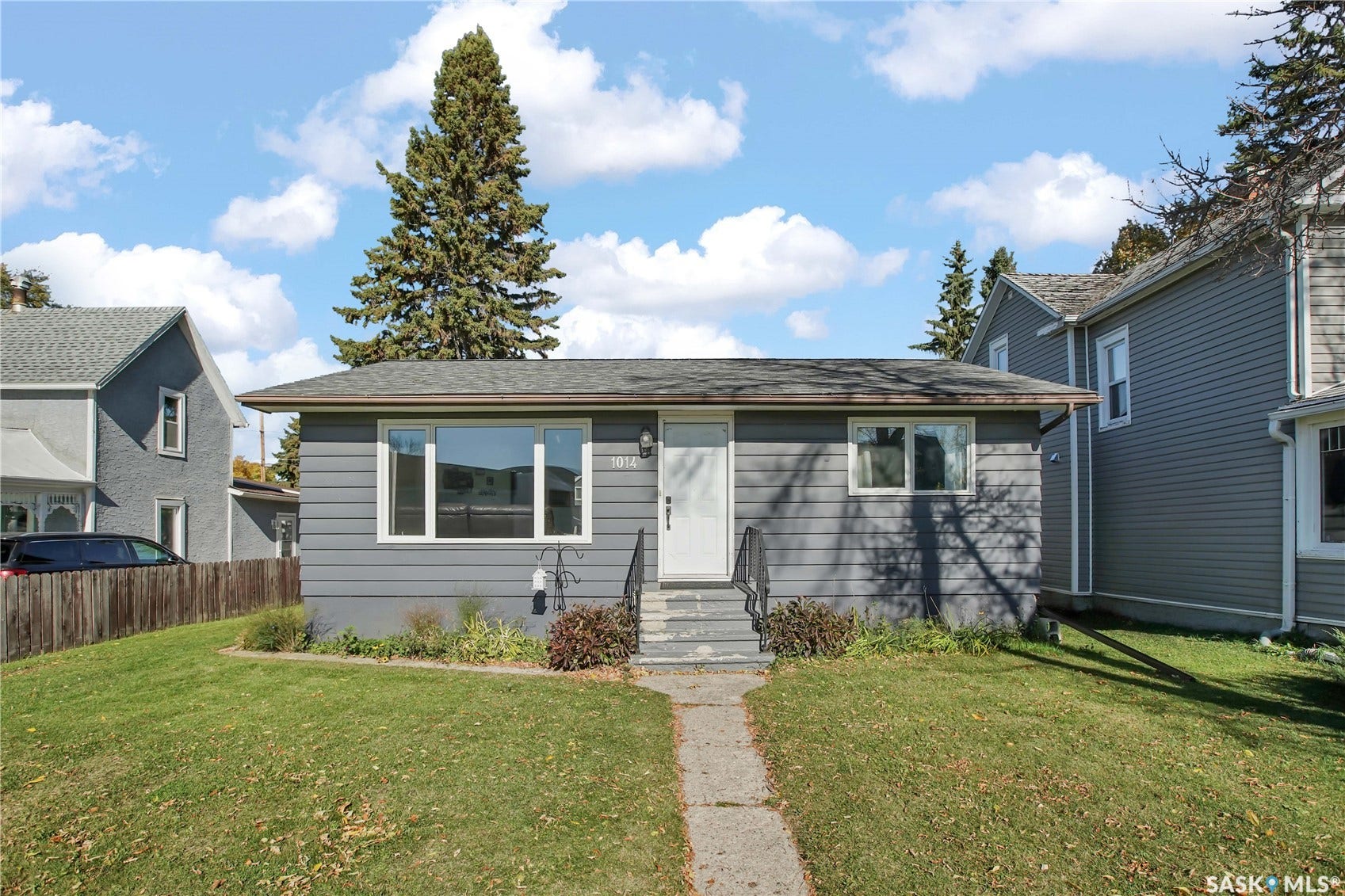 1014 5th Street, Rosthern SK S0K 3R0