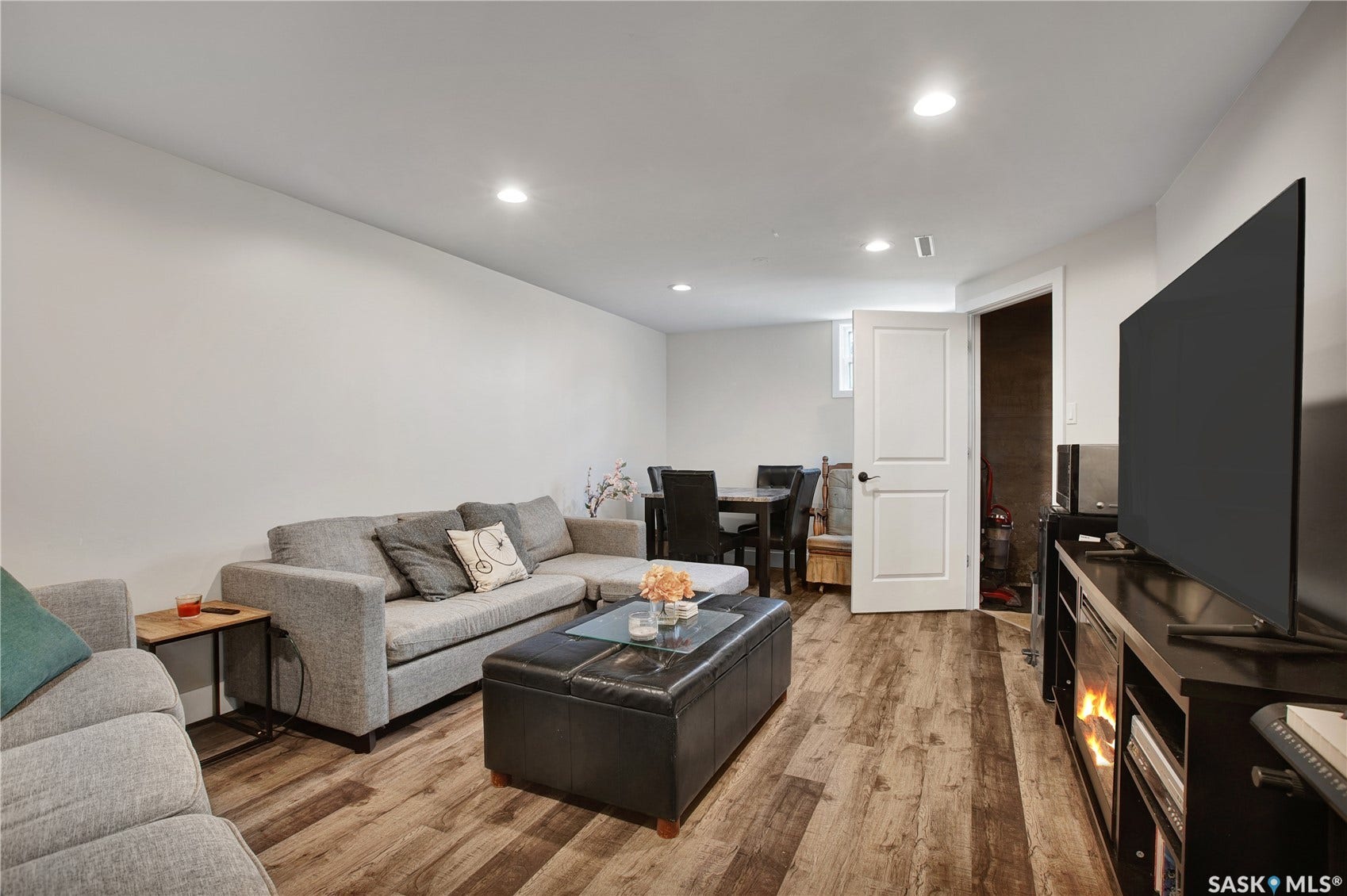 1014 5th Street, Rosthern SK S0K 3R0