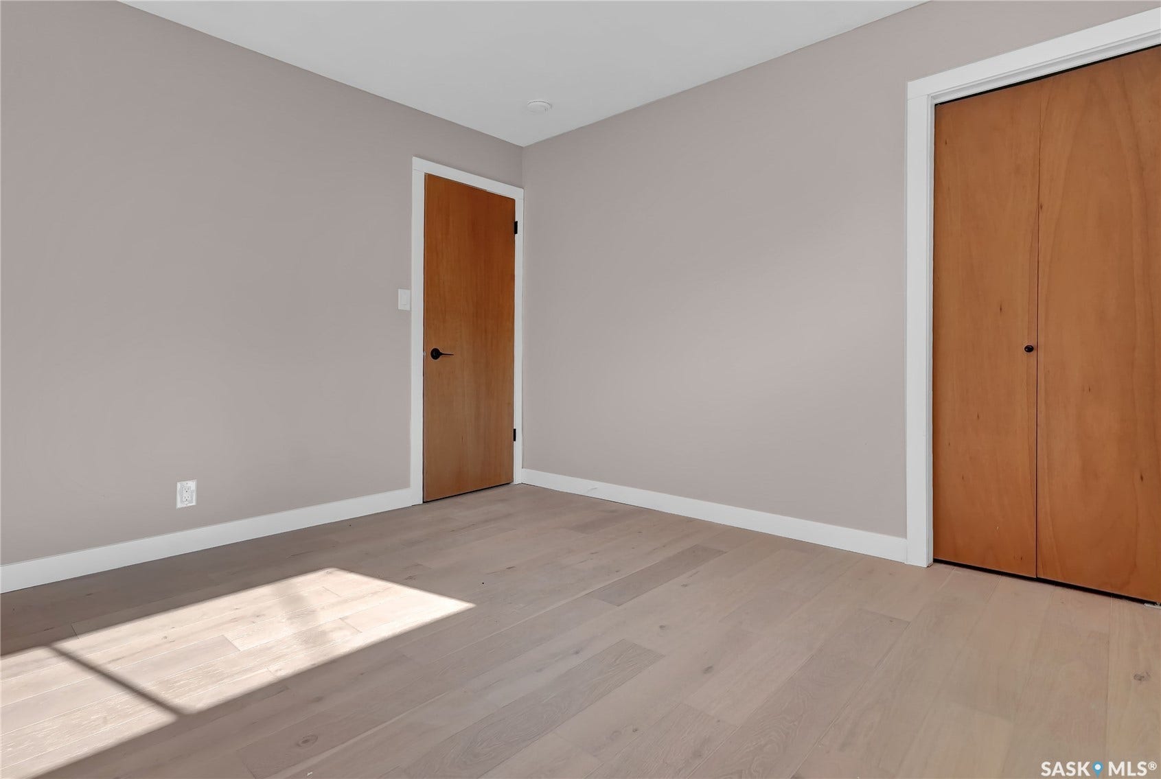 1426 SOUTHAM Street, Regina SK S4T 6T7