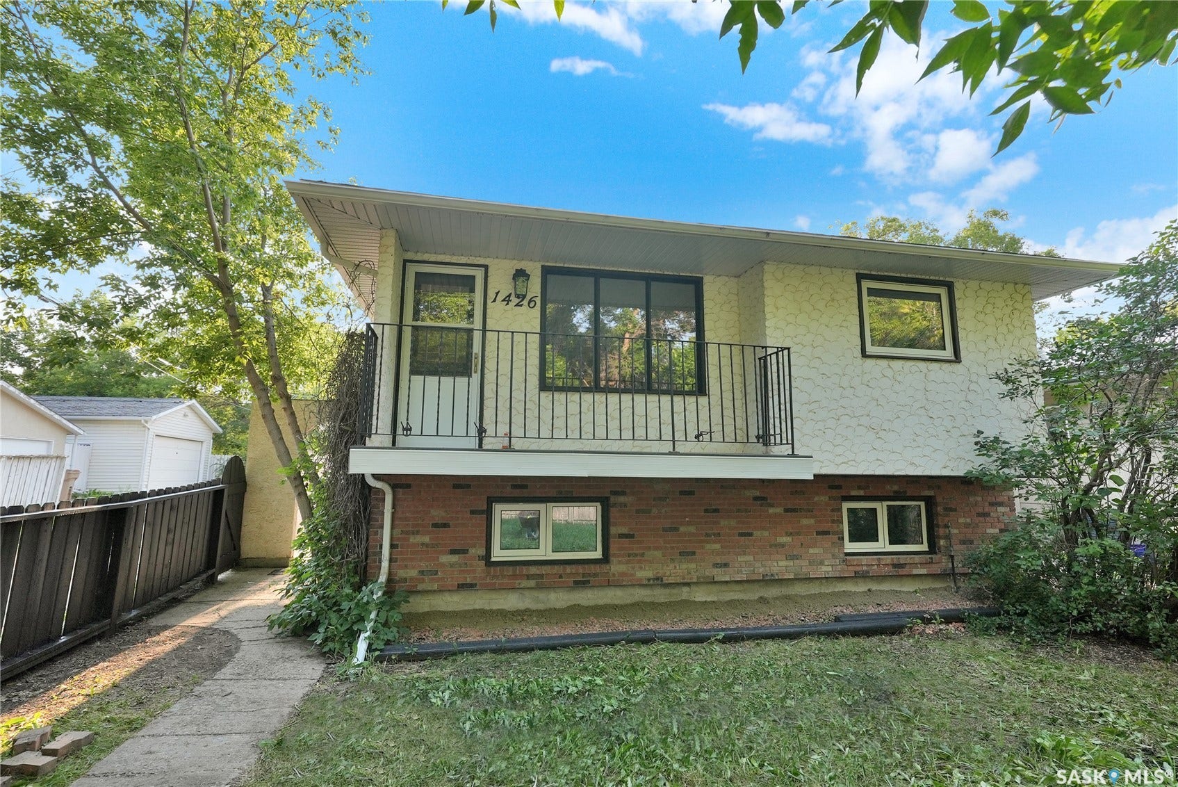 1426 SOUTHAM Street, Regina SK S4T 6T7