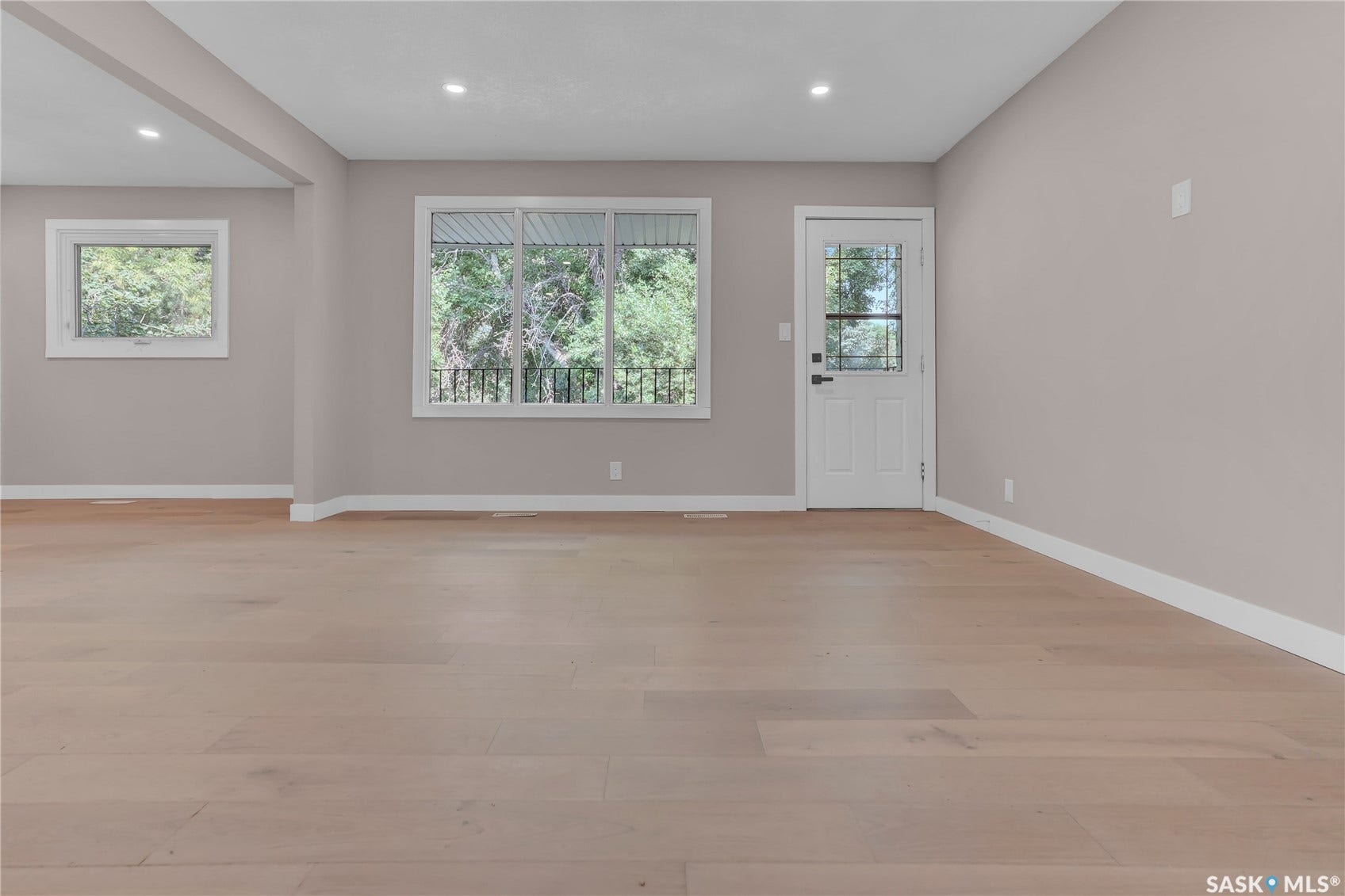 1426 SOUTHAM Street, Regina SK S4T 6T7