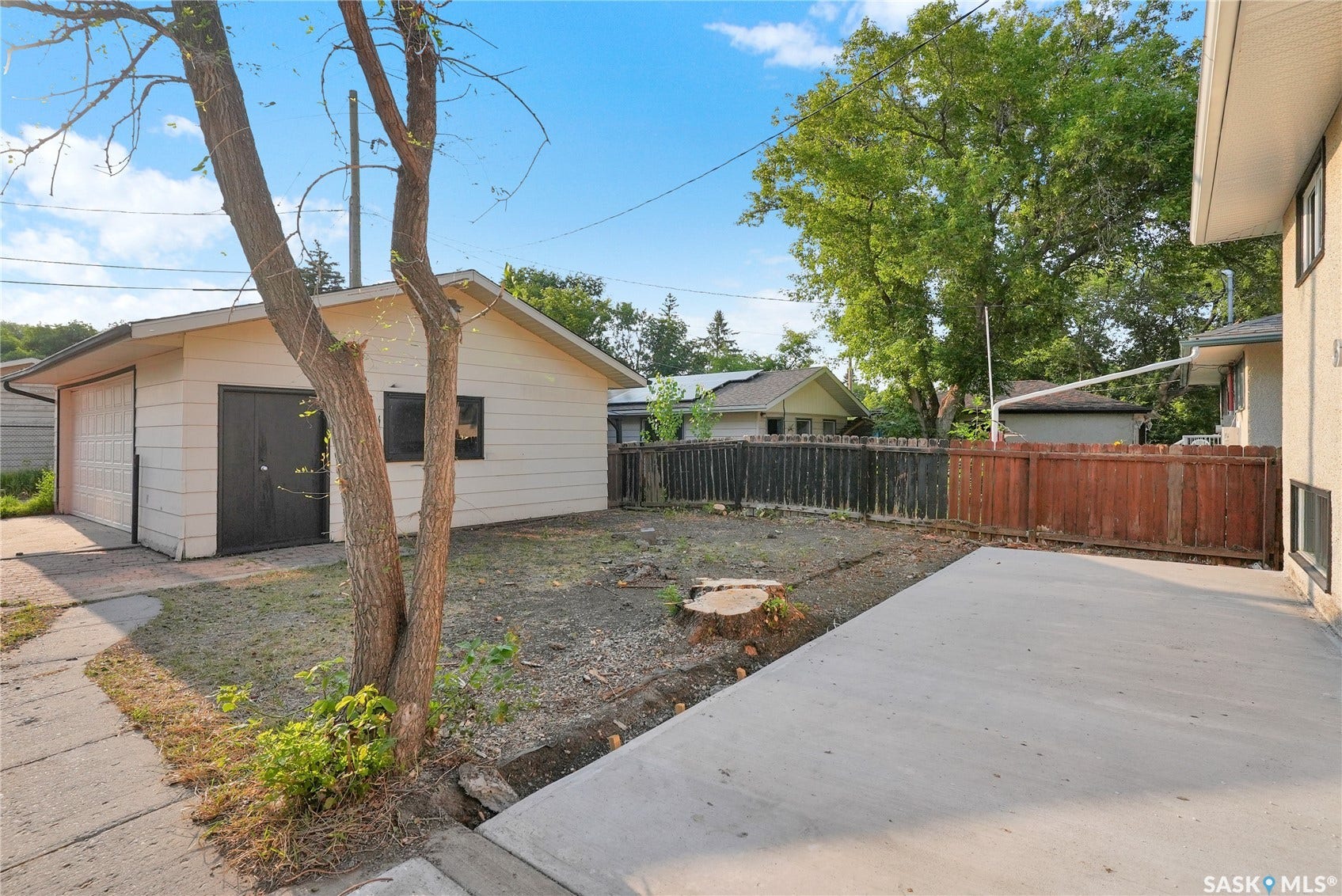 1426 SOUTHAM Street, Regina SK S4T 6T7