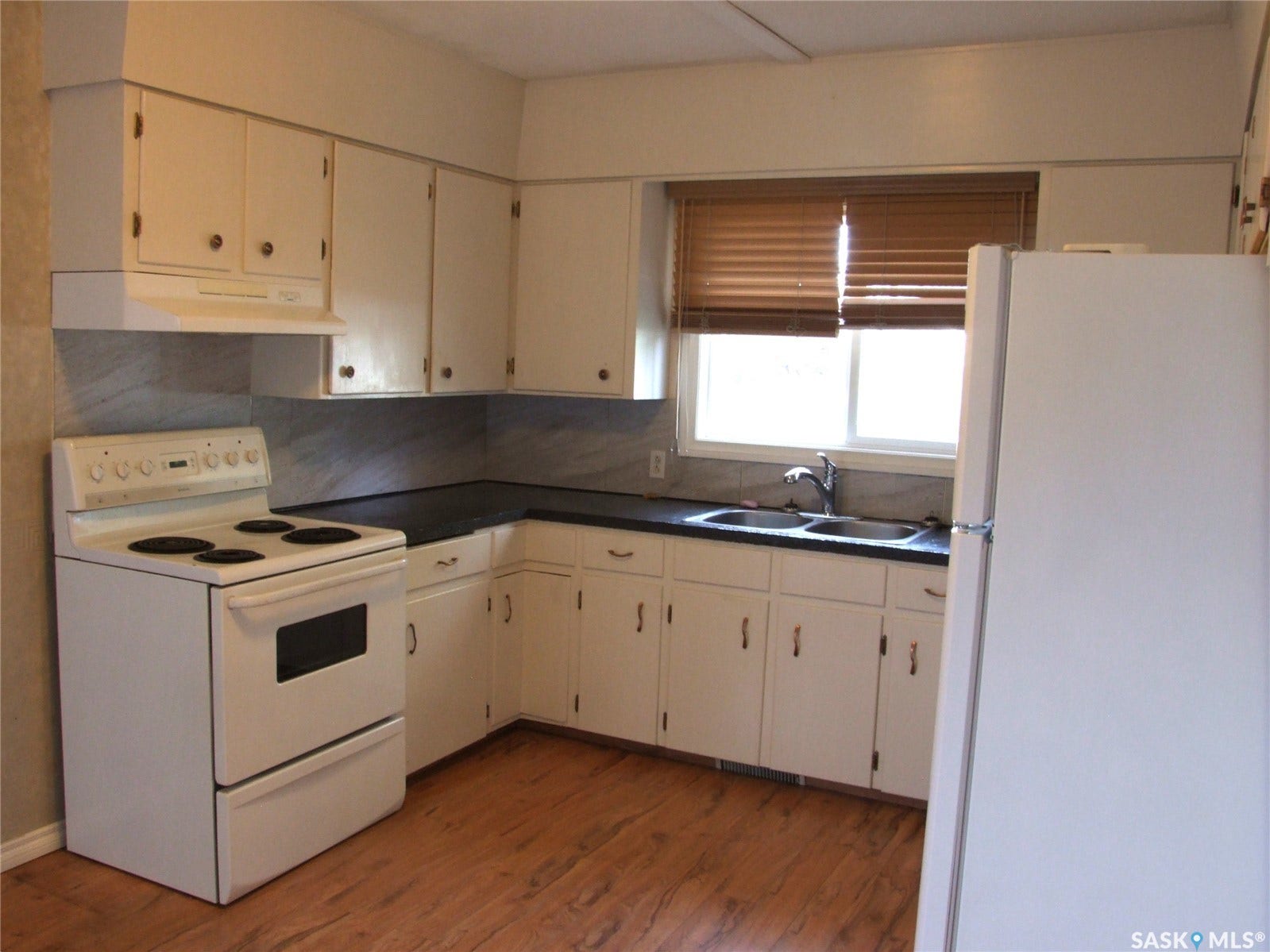 658 Maharg Avenue, Burstall SK S0N 0H0