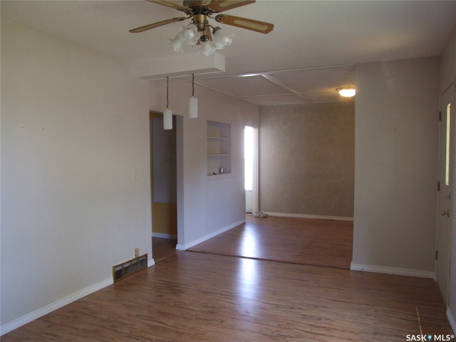 Living room to kitchen