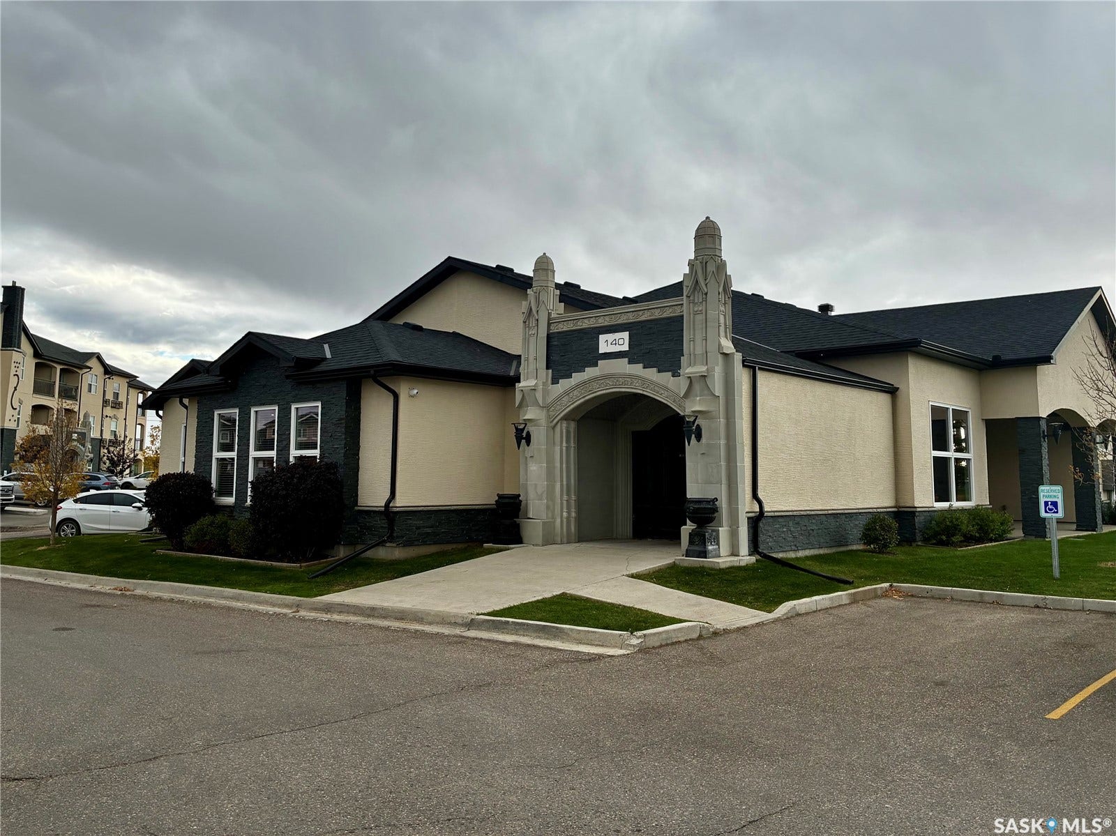 120 Phelps Way, #212, Saskatoon SK S7K 0K4