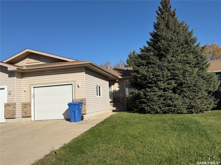Property photo for 68 Fenson Crescent, Yorkton SK
