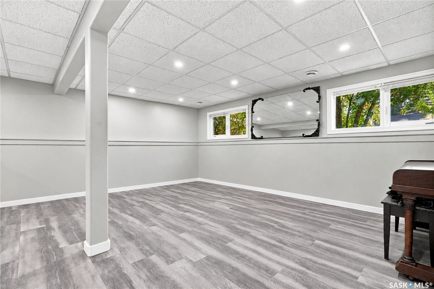3rd level. Upgraded with new flooring