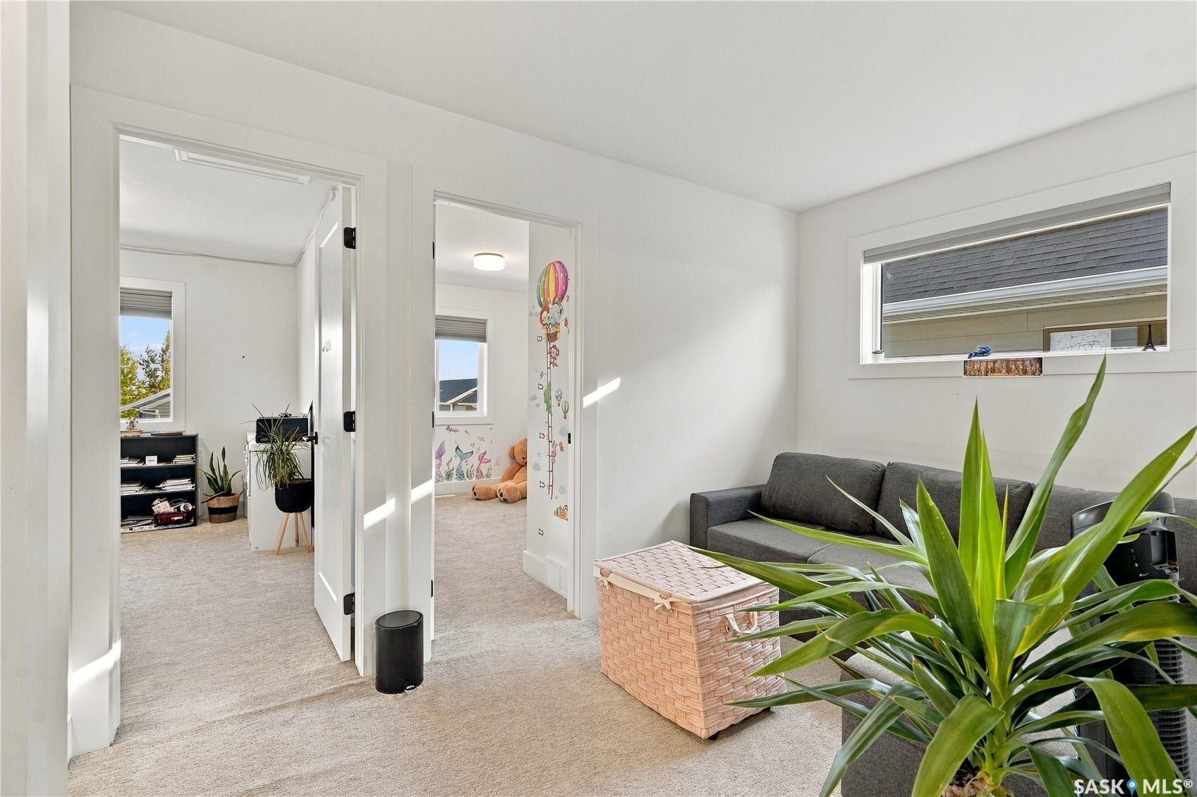 185 Rosewood Boulevard E, Saskatoon SK S7V 0X2