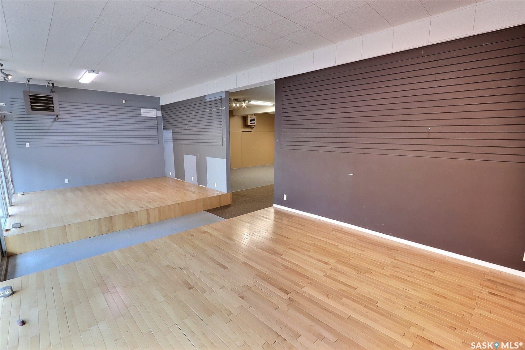 1306 Central Avenue, Prince Albert SK S6V 4W3
