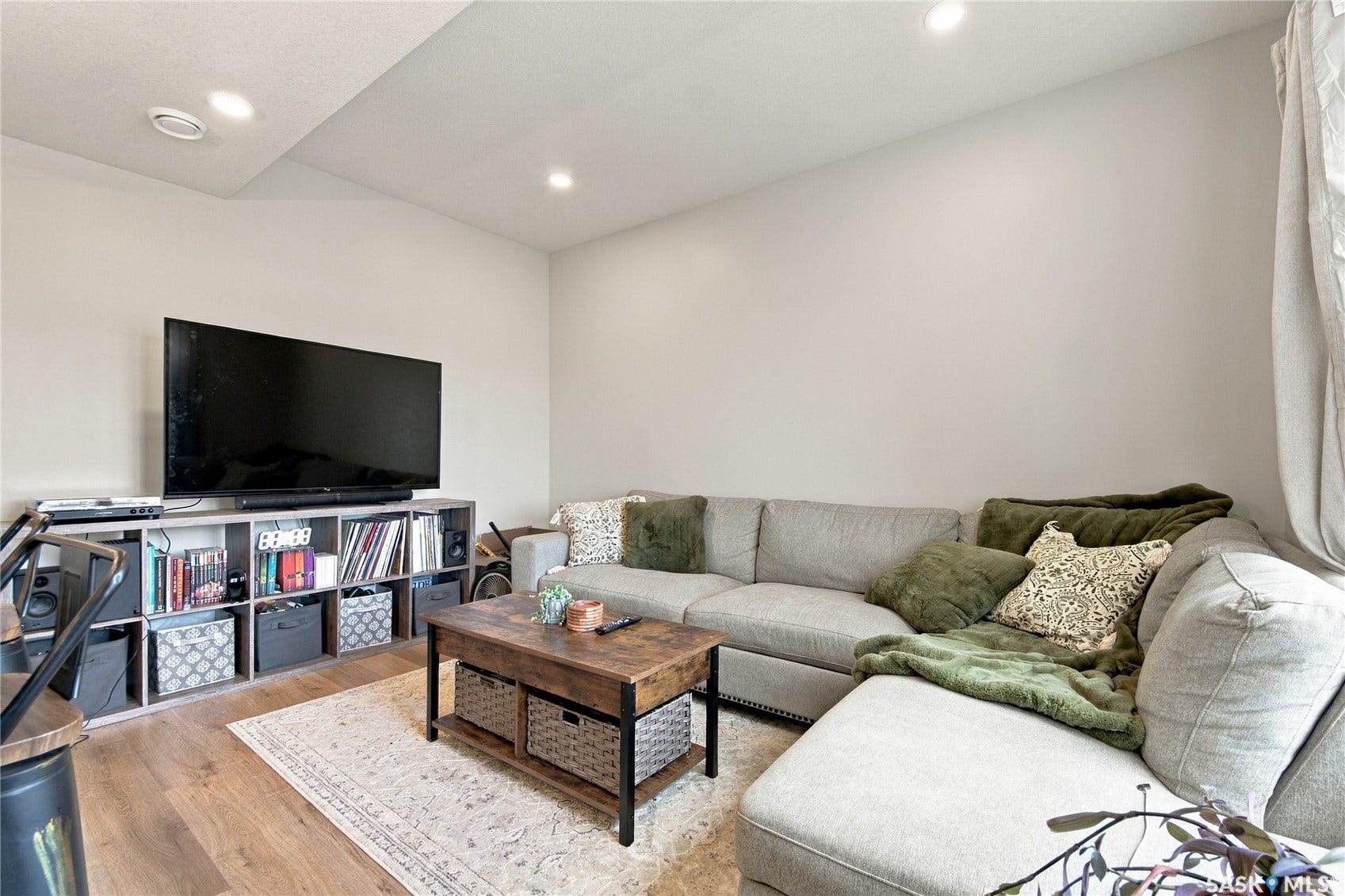 Suite - Living Room