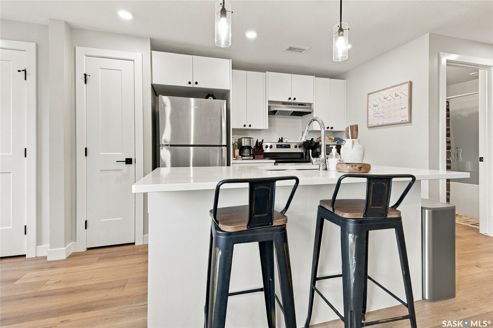 Suite - Kitchen