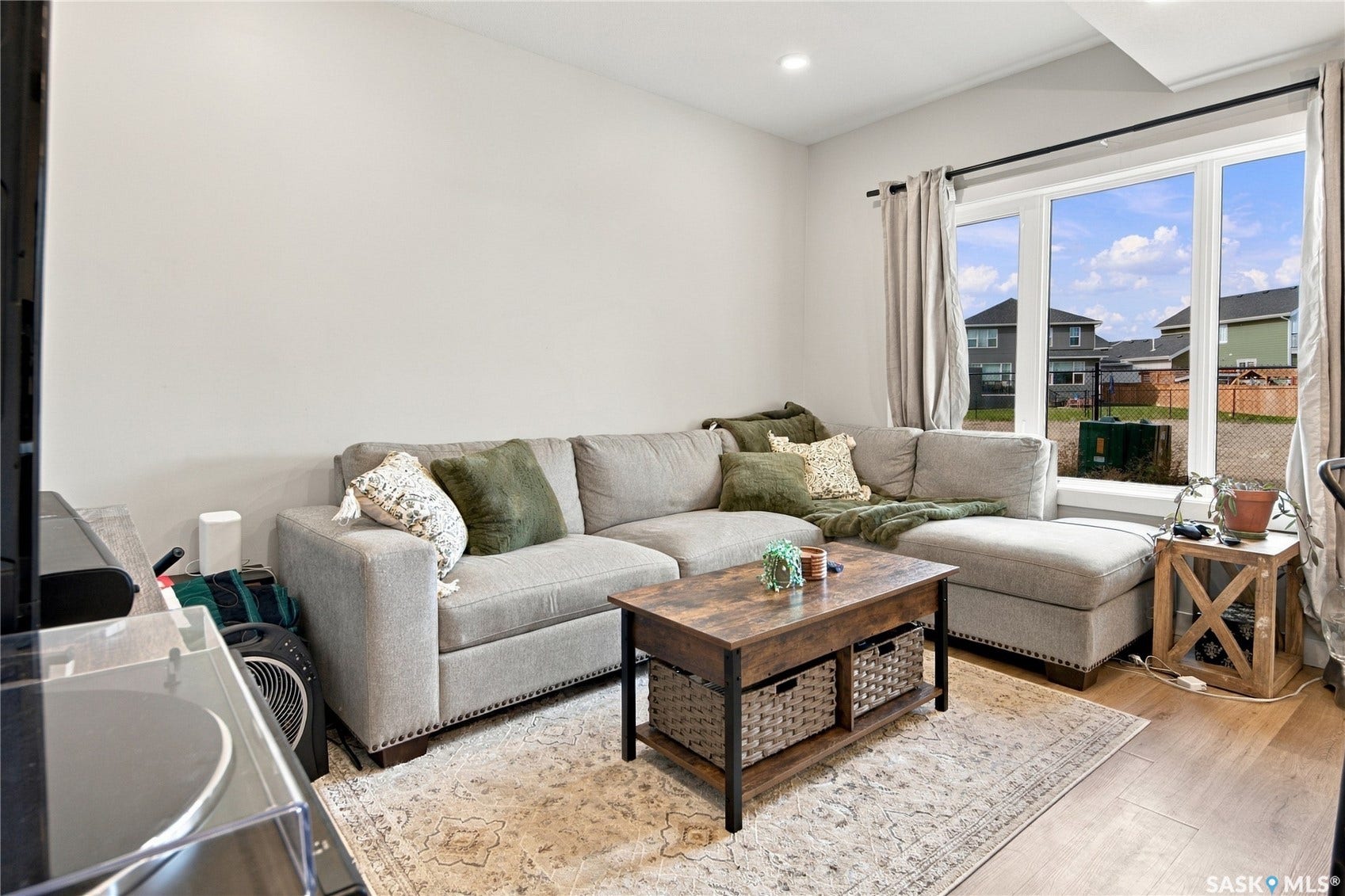 Suite - Living Room