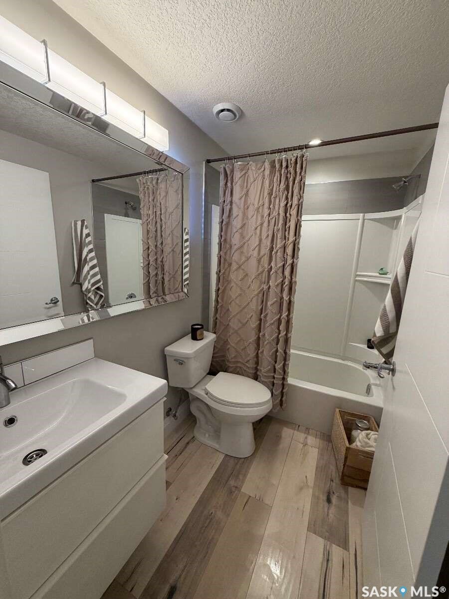 5325 Green Silverberry Drive E, Regina SK S4V 3M5