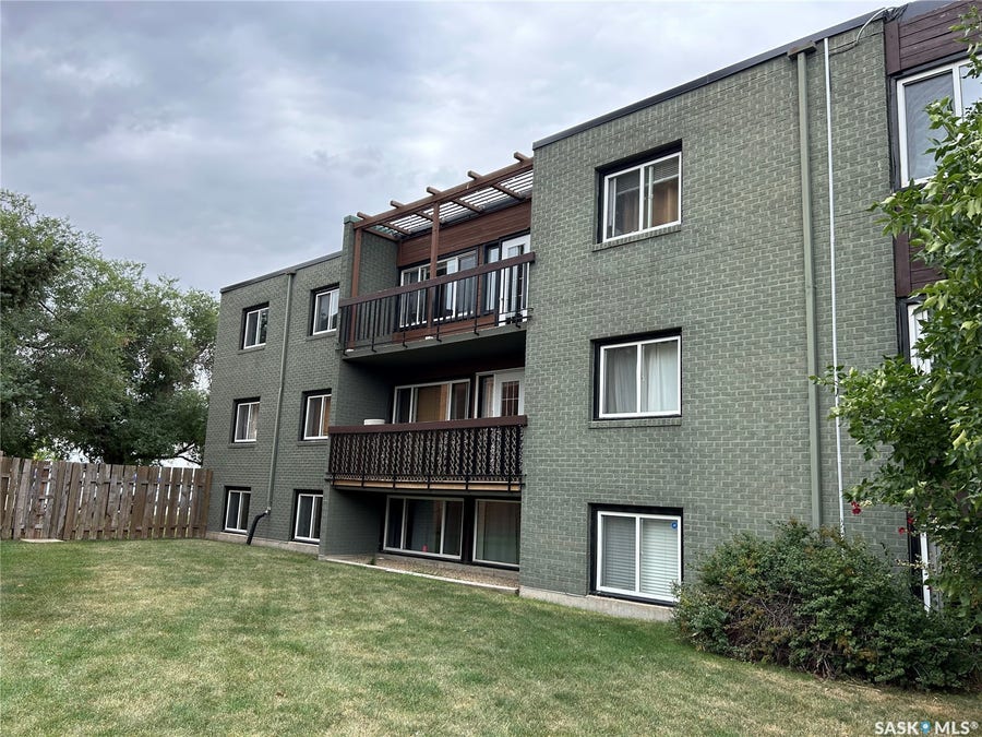Property photo for 208 Lindsay Place, #17, Saskatoon SK