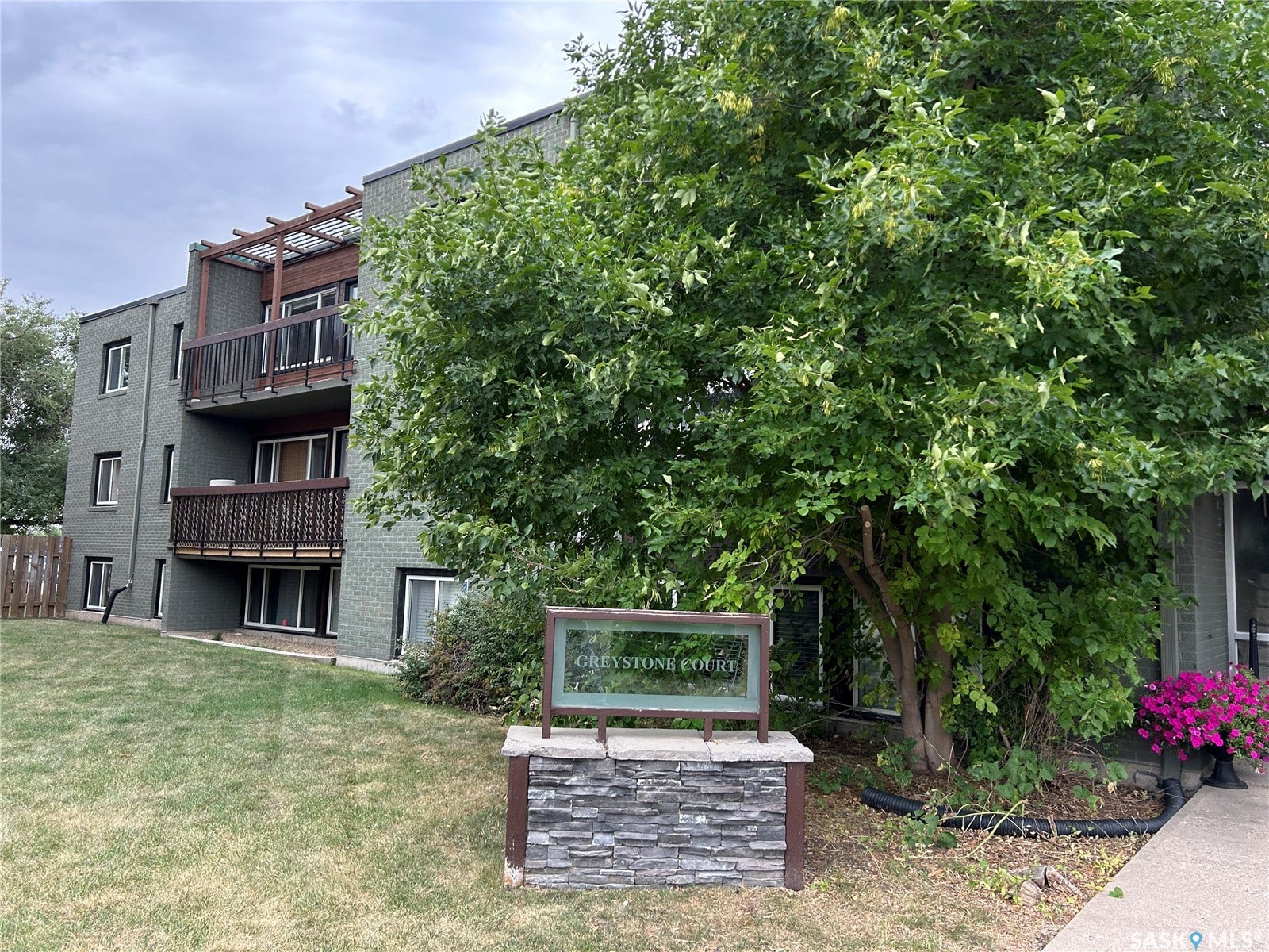 208 Lindsay Place, #17, Saskatoon SK S7H 3E6