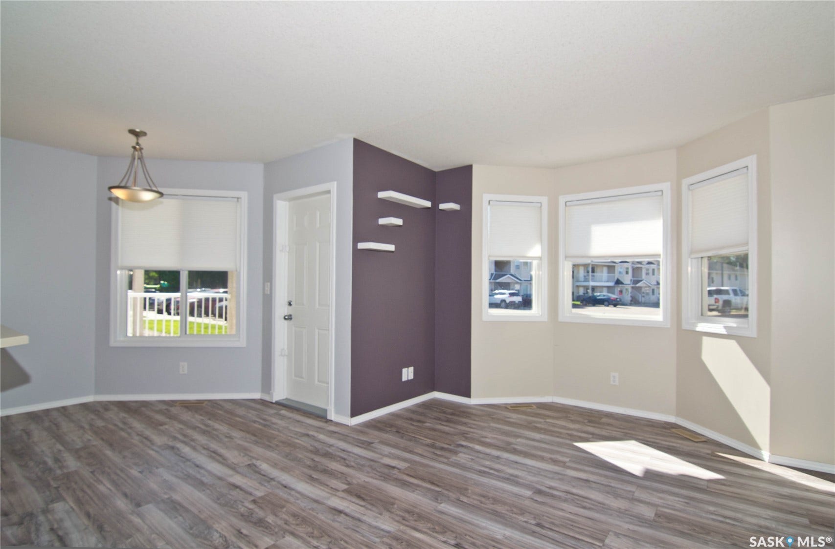 1049 Birchwood Place, Regina SK S4S 7L1 1049 Birchwood Place, Regina SK S4S 7L1