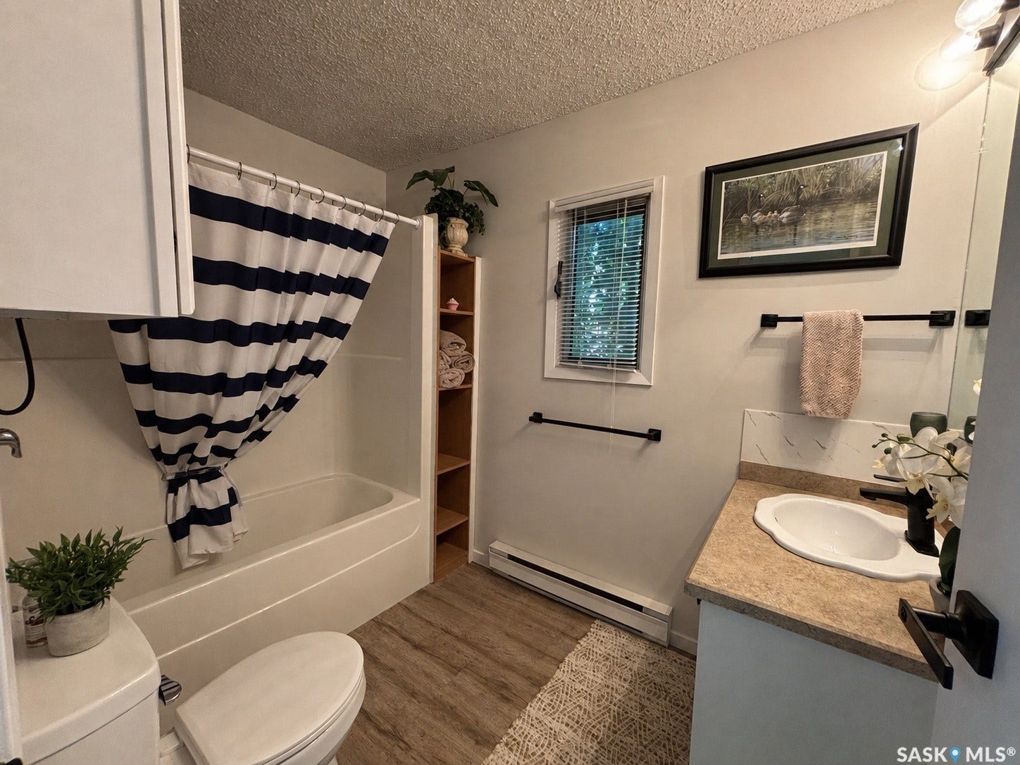 232 Green Avenue, Regina Beach SK S0G 4C0