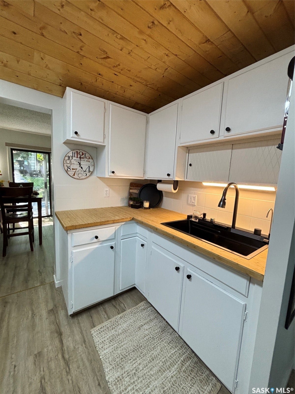 232 Green Avenue, Regina Beach SK S0G 4C0