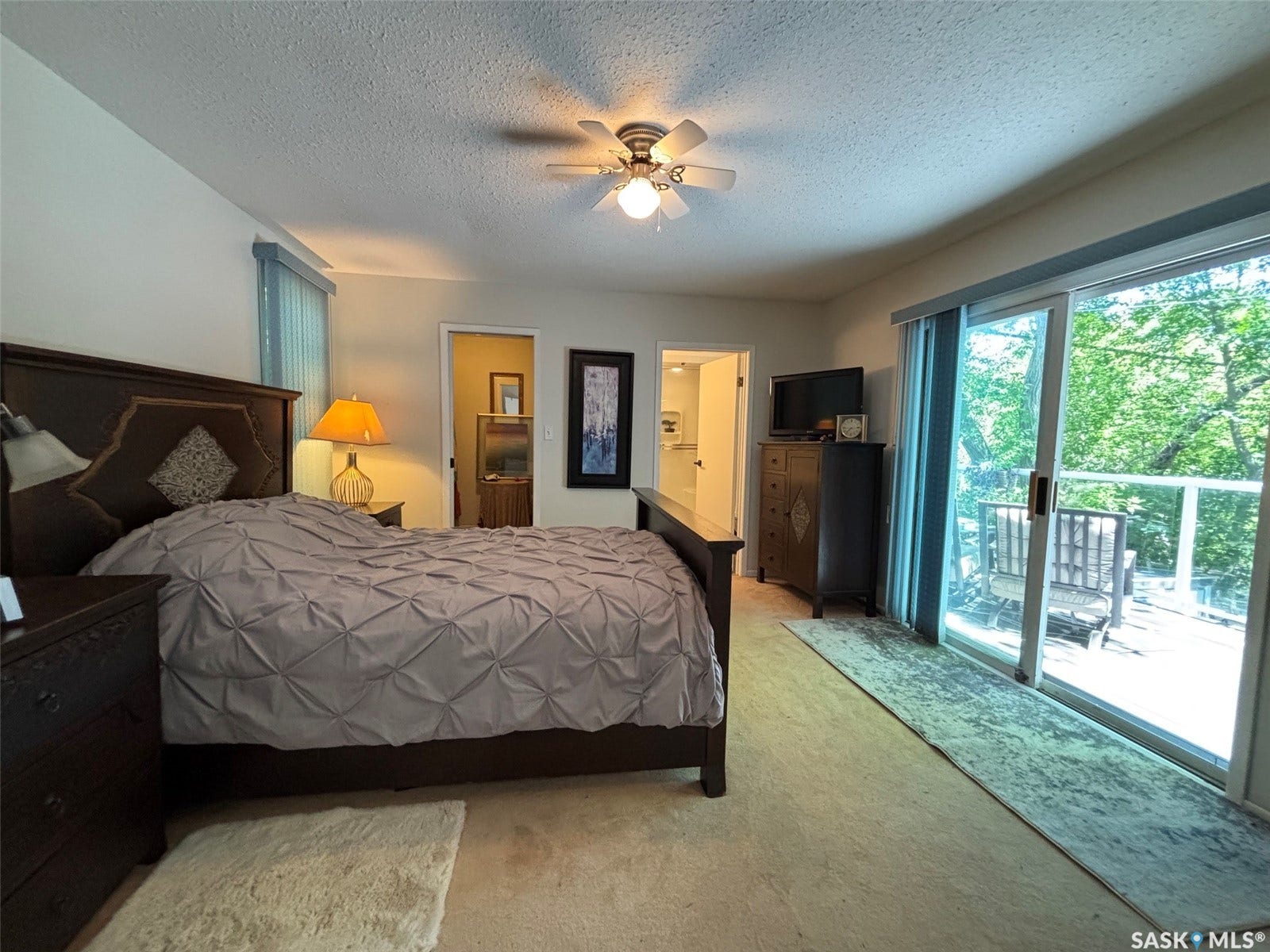 232 Green Avenue, Regina Beach SK S0G 4C0
