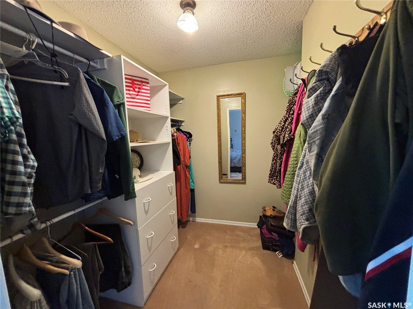232 Green Avenue, Regina Beach SK S0G 4C0