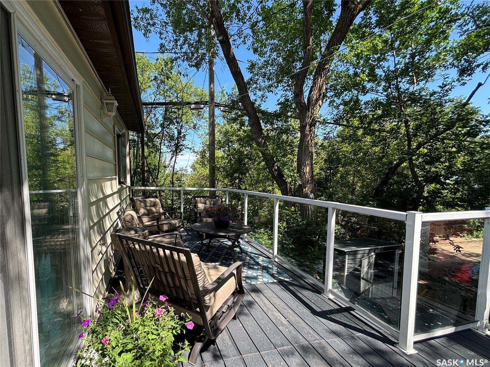 232 Green Avenue, Regina Beach SK S0G 4C0