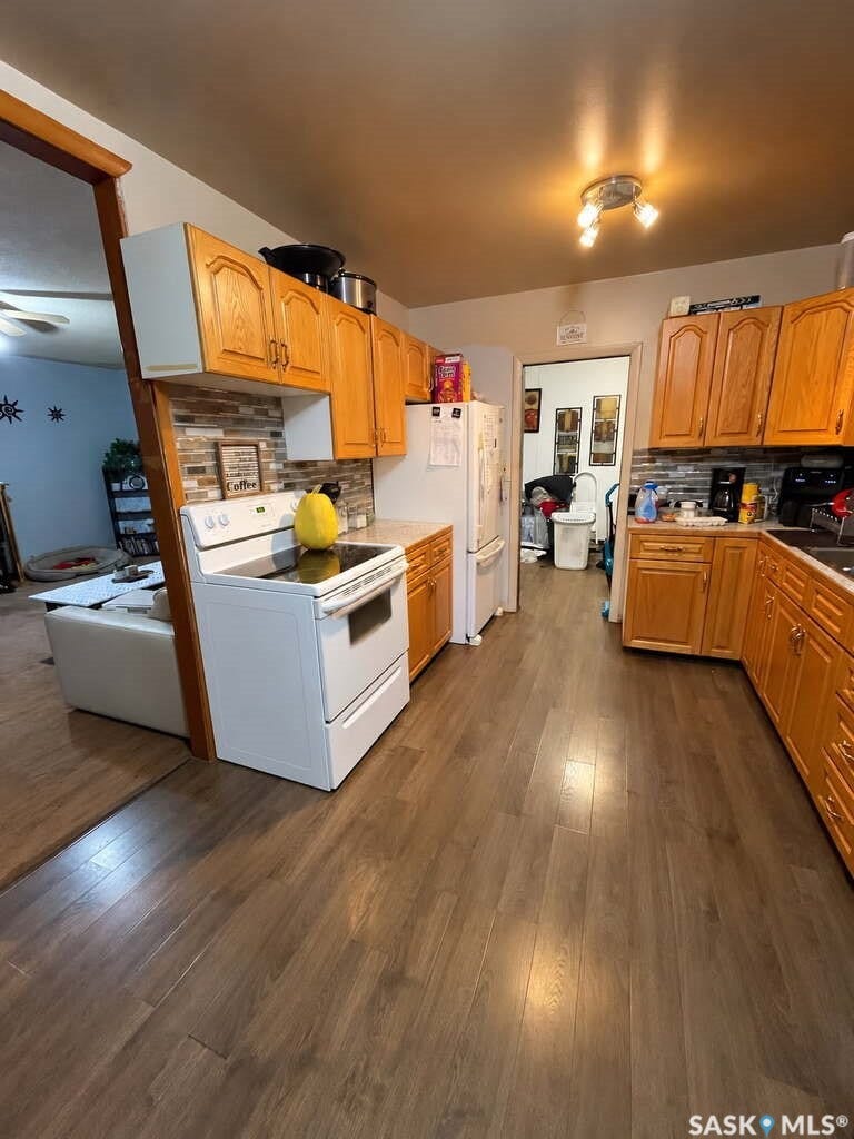 812 Elsinore Street, Whitewood SK S0G 5C0
