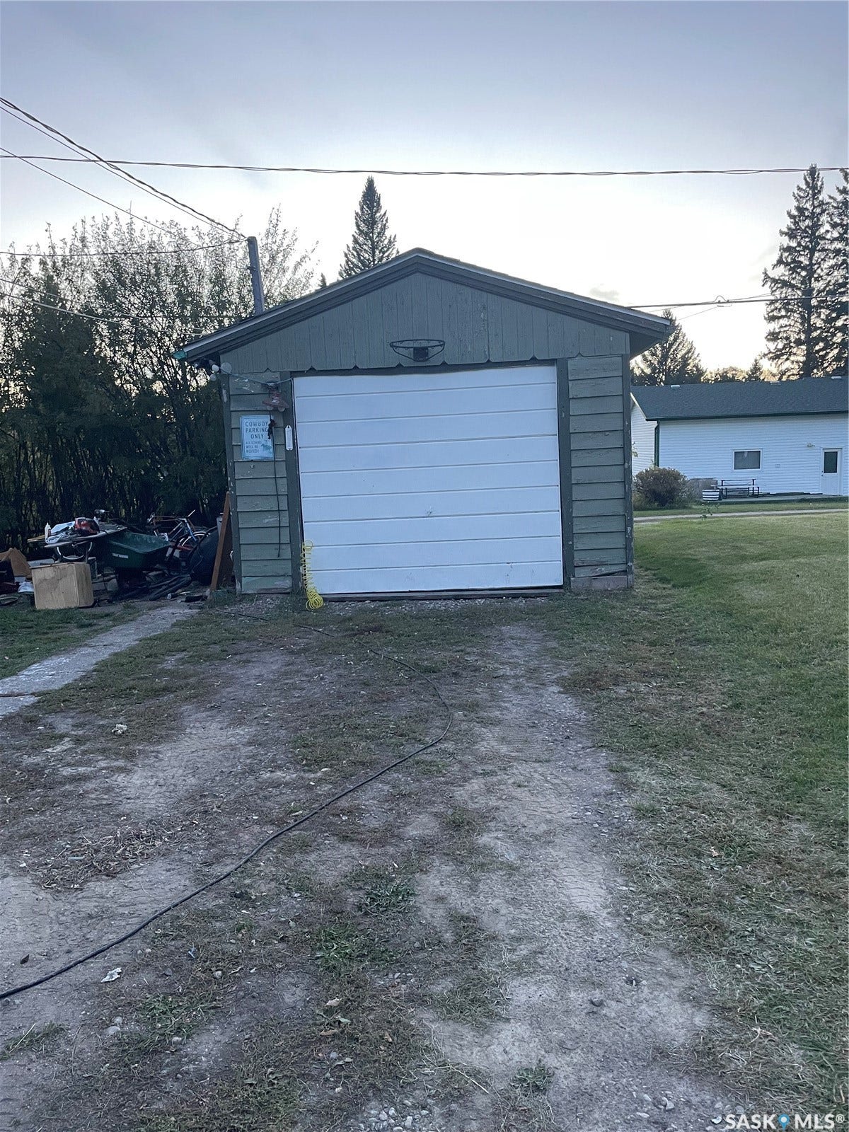 812 Elsinore Street, Whitewood SK S0G 5C0