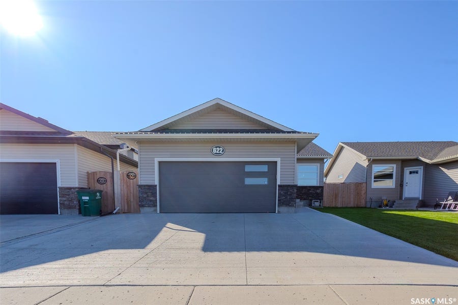 Property photo for 622 Rosewood Boulevard W, Saskatoon SK