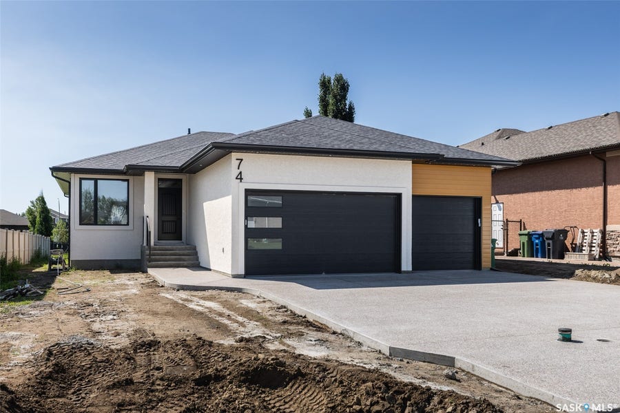 Property photo for 74 Emerald Ridge E, White City SK