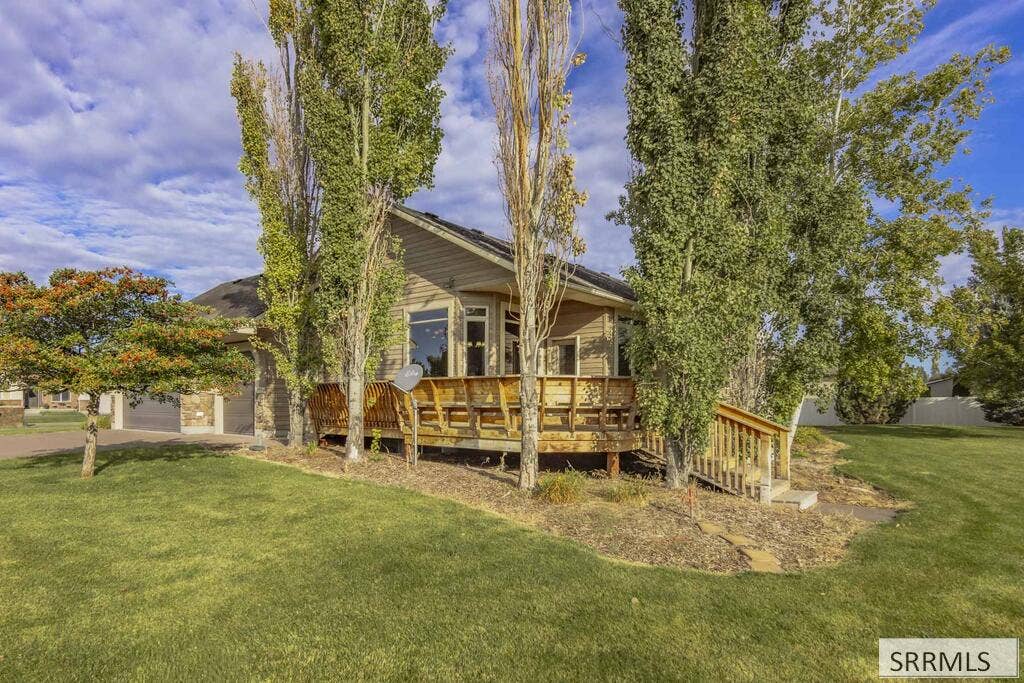 102 3918 E, Rigby, ID 83442 102 3918 E, Rigby, ID 83442
