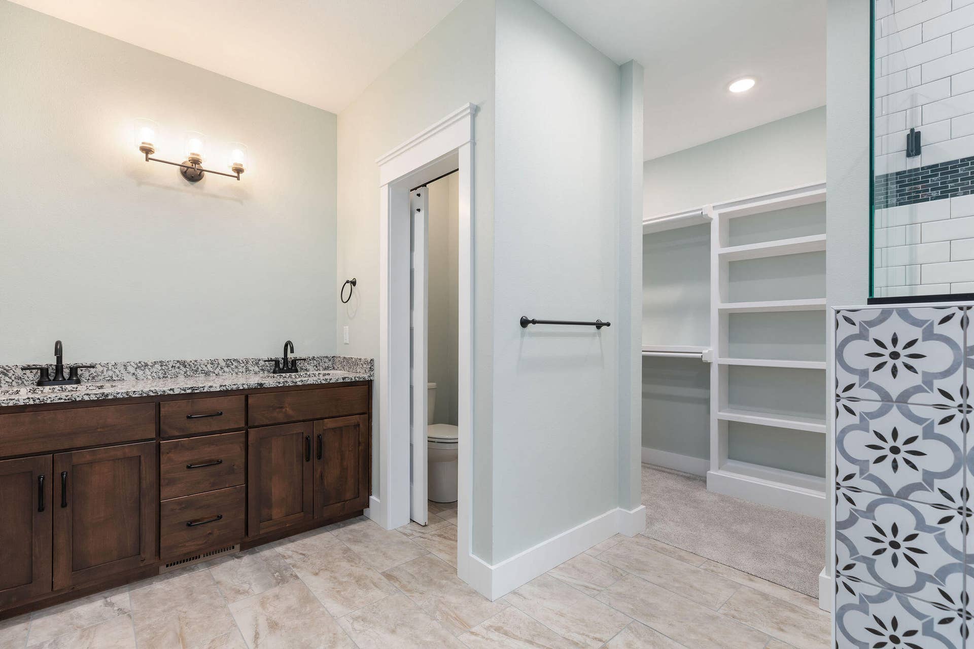 411SilverwoodCir-20