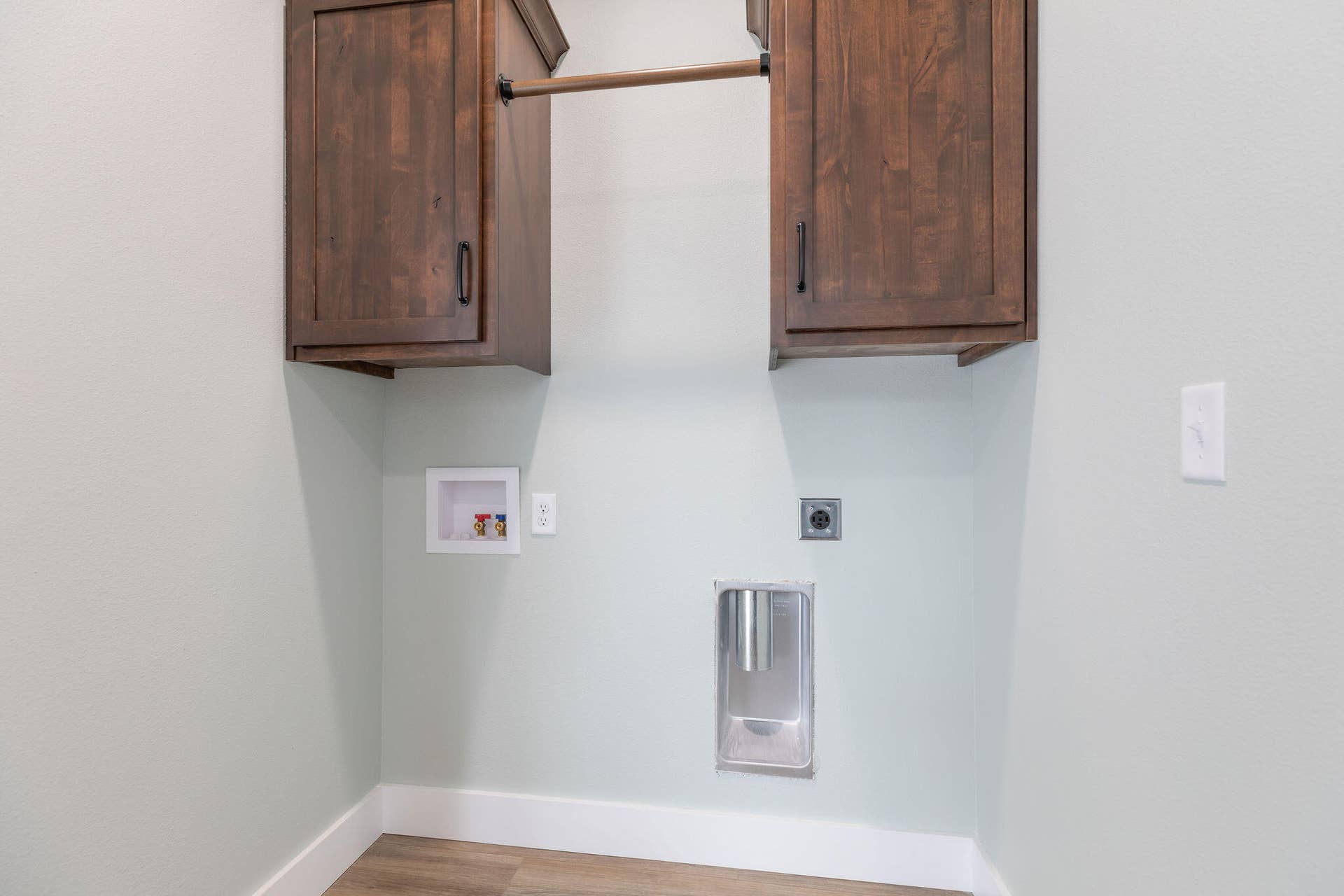 411SilverwoodCir-2