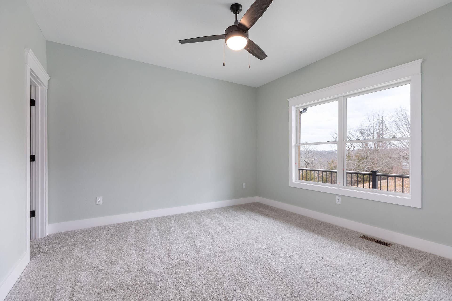 411SilverwoodCir-4